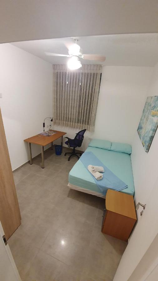 Tami Rooms Nahariya Exteriör bild